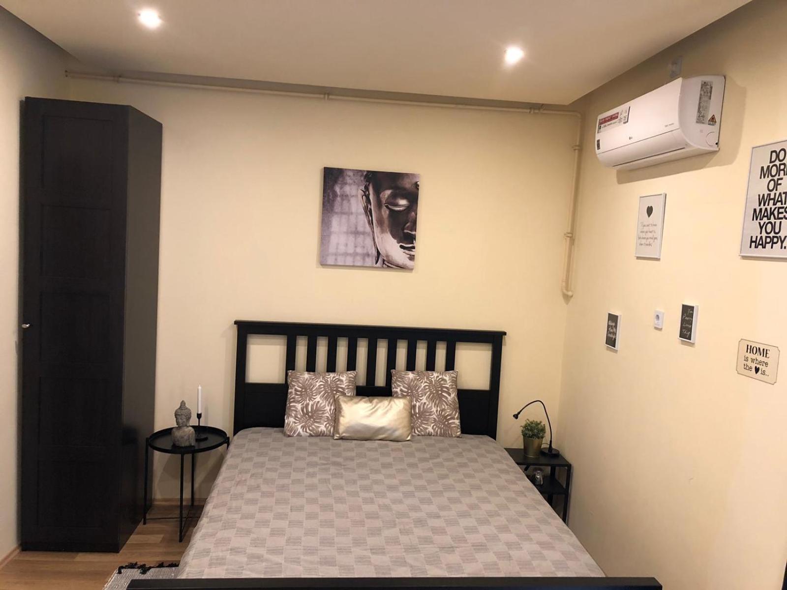 Black & White Apartments • Black เอ็กเกอร์ ภายนอก รูปภาพ