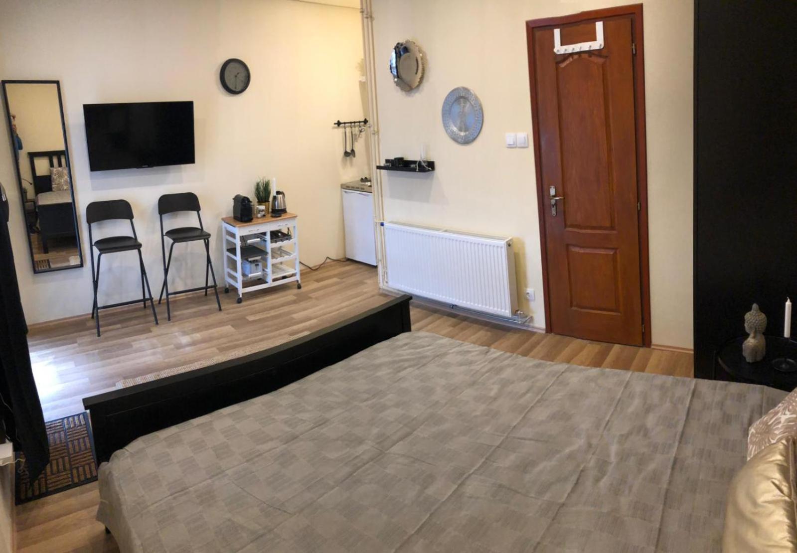 Black & White Apartments • Black เอ็กเกอร์ ภายนอก รูปภาพ